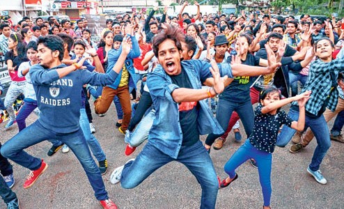 Flashmob to teach dance as a way to fitness at Keshari Talkies