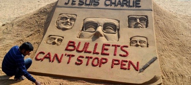CharlieHebdo: A sandart from Odisha beach condemning the terror attack in Paris