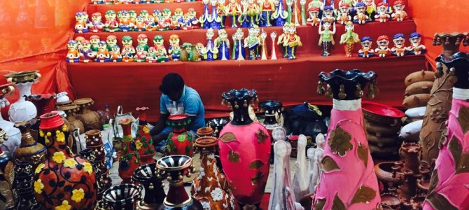 Mruttika 2015: A nice photo essay on the ongoing Terracotta Fair by Gayatri Gyaneswari