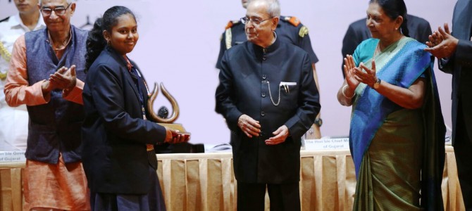 Bhubaneswar Girl Gets Kalam Ignite Award from President Pranab Mukherjee