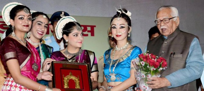 Odissi by Bhubaneswar Based Masako Ono from Japan enthralls audience in Lucknow on UtkalaDibasa