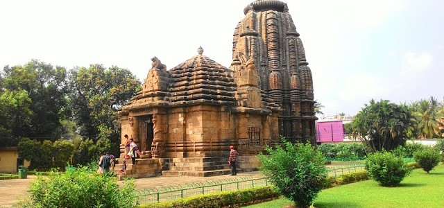 Rajarani Temple – a hidden beauty, A beautiful blog by Sinchan Das
