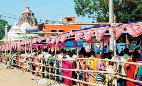 Auspicious Anla nabami Tithi is a must visit day to Sakhigopal Temple on way to Puri