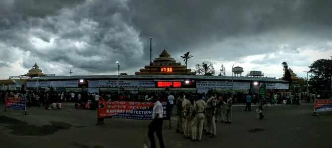 11 Odisha railways stations to be redeveloped through JV and workshop for overhauling of electric locomotives at Kalahandi