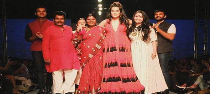 Nice to see Sona Mohapatra showcasing Kotpad Weaves of Odisha as showstopper in Amazon India Fashion week